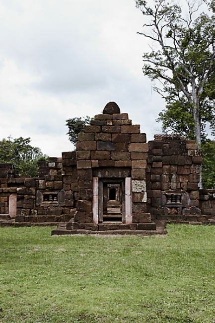Prasat Sa Kamphaeng Noi-013